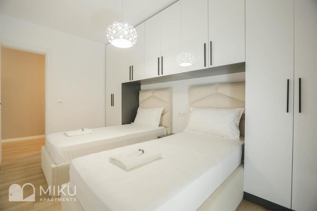 Miku Apartment-Brand New At Wilson Square Tiran Dış mekan fotoğraf