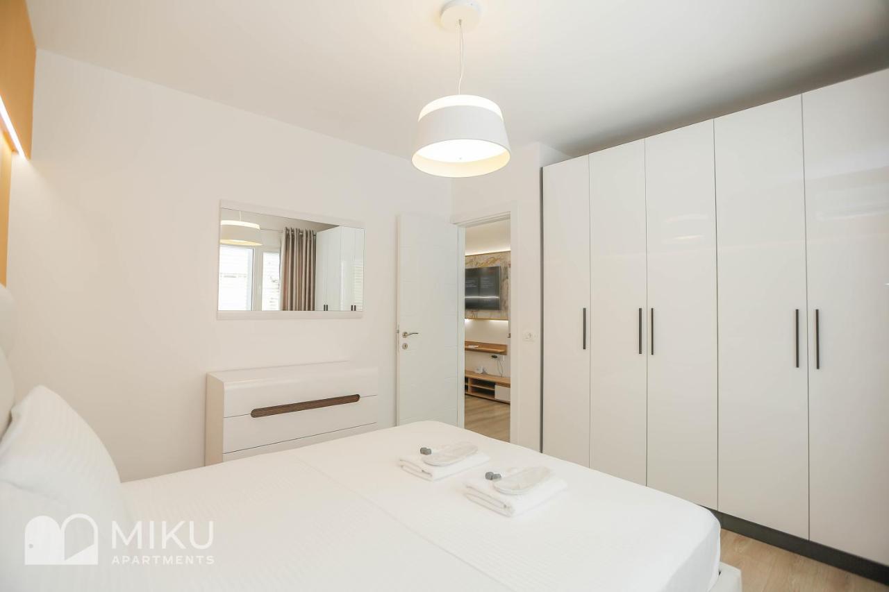Miku Apartment-Brand New At Wilson Square Tiran Dış mekan fotoğraf