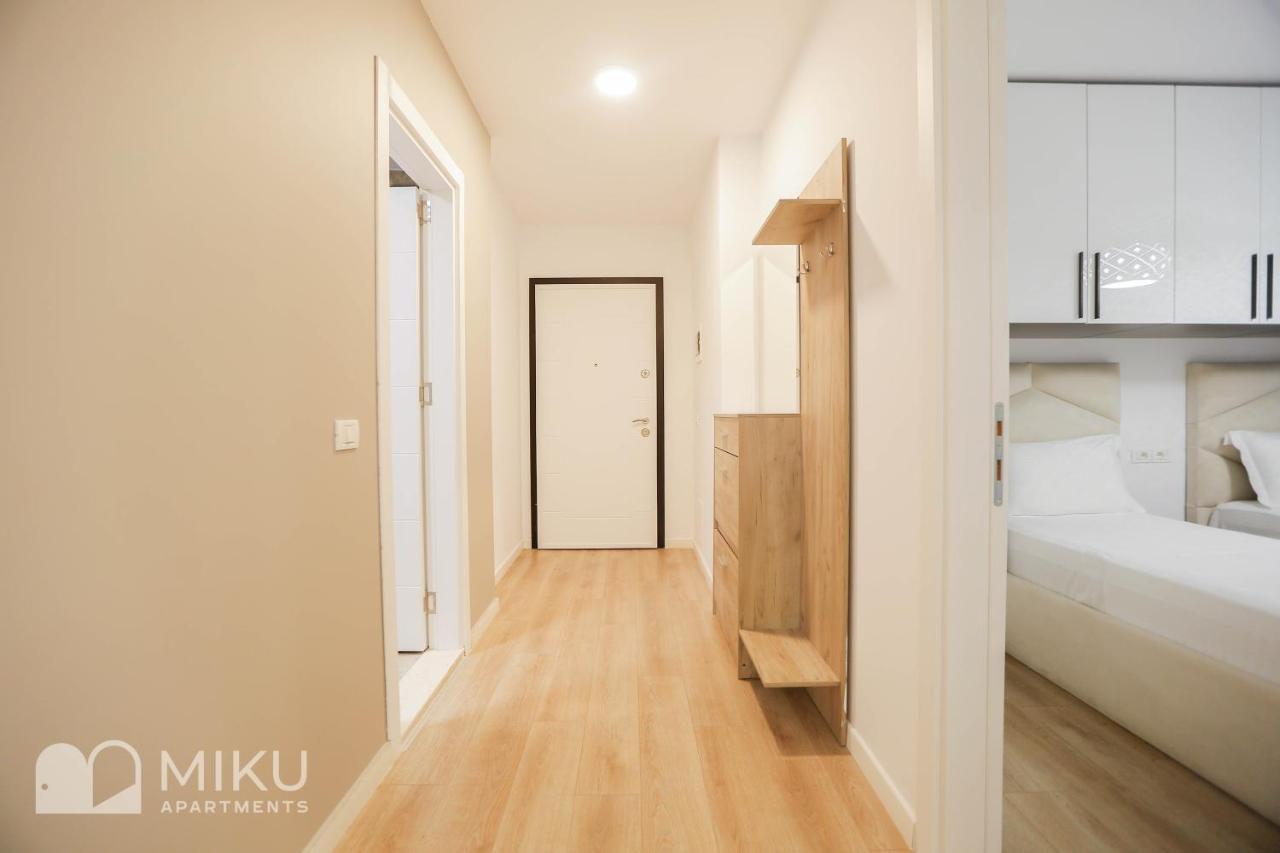 Miku Apartment-Brand New At Wilson Square Tiran Dış mekan fotoğraf